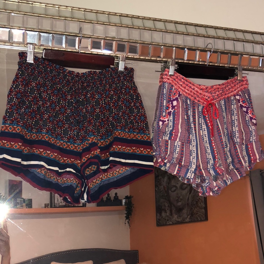 🌸🌟2 FOR 1 BOHO FLOWY SHORTS 🌟🌸
